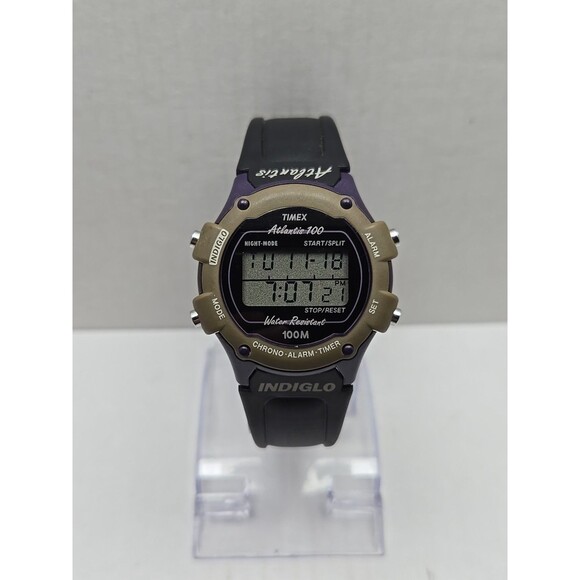 Vintage Timex Atlantis 100 Indiglo Digital Watch Purple Green 100M New Battery - Picture 1 of 11